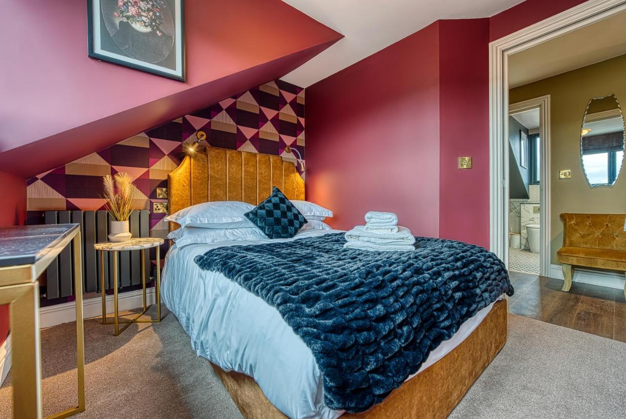 Casa Del Artista - Luxury Apartments, Whitby Eksteriør billede