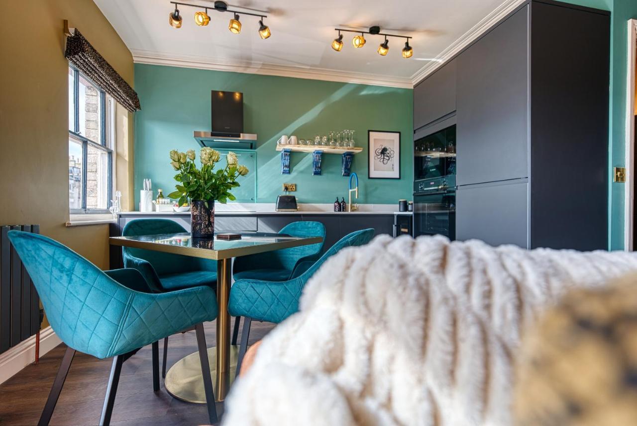 Casa Del Artista - Luxury Apartments, Whitby Eksteriør billede