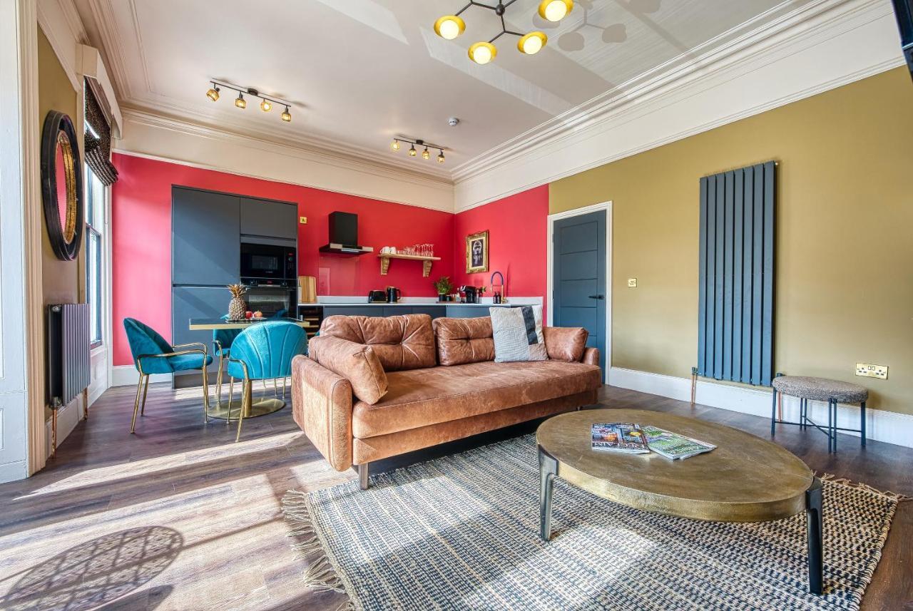 Casa Del Artista - Luxury Apartments, Whitby Eksteriør billede