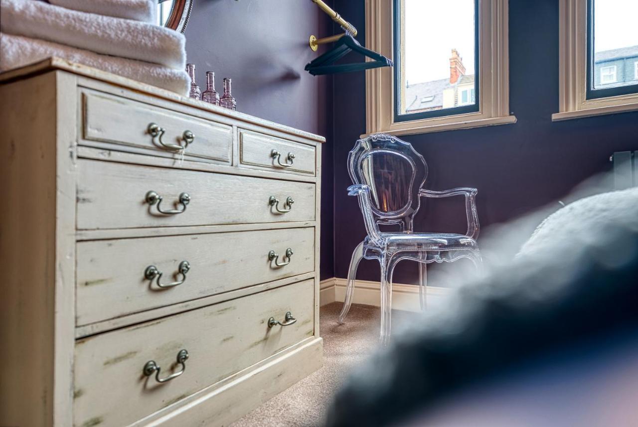 Casa Del Artista - Luxury Apartments, Whitby Eksteriør billede