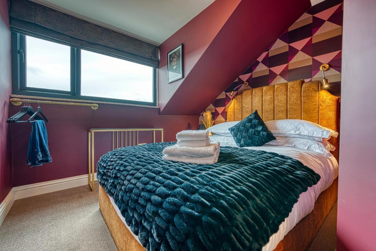 Casa Del Artista - Luxury Apartments, Whitby Eksteriør billede