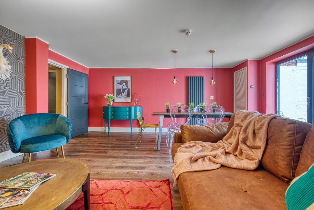 Casa Del Artista - Luxury Apartments, Whitby Eksteriør billede